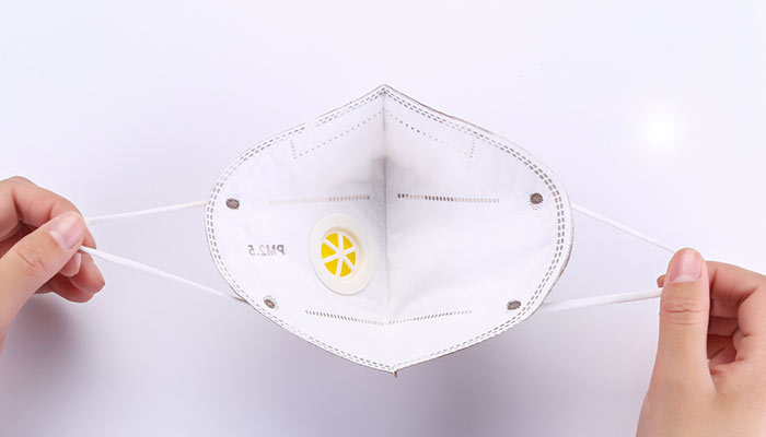 防尘口罩的正确戴法 防尘口罩的正确戴法是什么 防尘口罩的正确戴法 防尘口罩的正确戴法是什么