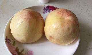 硬桃剥皮的方法（桃怎么剥皮）