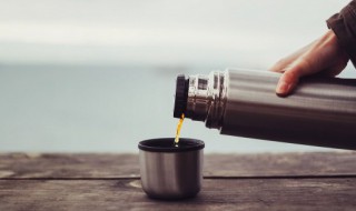 保温杯如何清洗（新的保温杯如何清洗）