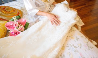 如何清洗婚纱 怎么清洗婚纱