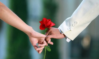 七夕情人节送什么花给男人 七夕女人送男人什么花