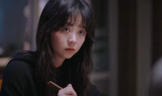 贺子秋和凌霄都喜欢李尖尖么 李尖尖凌霄公布恋情后贺子秋的反应