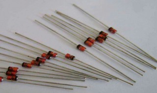 稳压二极管的作用 电压比较器中双稳压二极管的作用