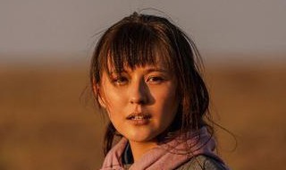 热依扎在山海情中的人物解析 山海情热依扎喜欢谁