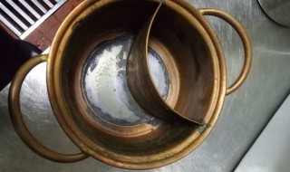 铜锅如何清洗（铜锅如何清洗才干净）
