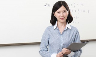 教师节送给老师的礼物要怎么送（教师节礼物应该怎么送给老师）