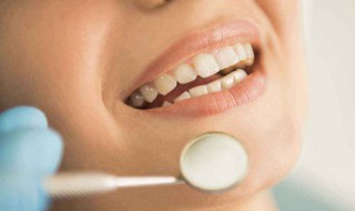 梦到自己掉牙（梦到自己掉牙齿是什么预兆女人）