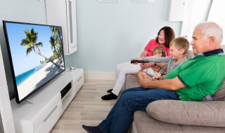 手机投屏到电视上怎么投屏（怎样将手机投屏到电视上）