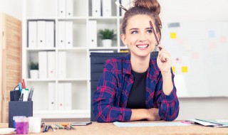 工作的句子说说心情短语 上班发朋友圈的精美句子正能量