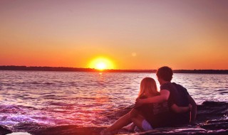 异地恋怎么维持感情（挽回男朋友最有效的方法）