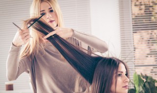 自己怎么剪头发 自己怎么剪头发后面是齐的