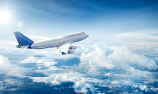 飞机哪些化妆品不能带（飞机不能带的东西清单）