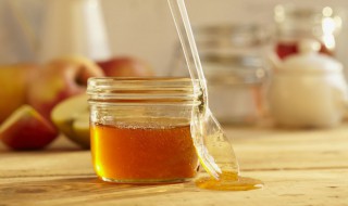 分辨蜂蜜真假小技巧 如何区分蜂蜜真假