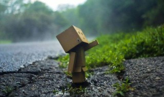 能让好友炸评论的说说 能让好友炸评论的说说搞笑