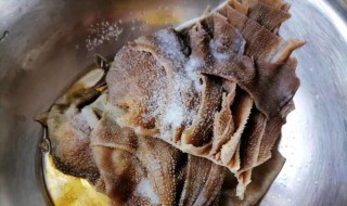 牛百叶怎么洗才能干净（牛百叶怎么洗的干净）