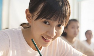 旗袍美探小桃子扮演者（旗袍美探小桃子扮演者身高多少）