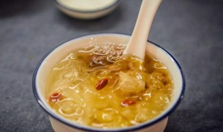 桃胶的功效与食用方法（桃胶的功效与食用方法）