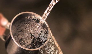 如何解酒醒酒的简单方法 戒酒的3个小偏方