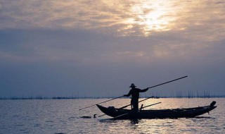 湖北湖南的湖指的是 湖北湖南的湖指的是什么服务
