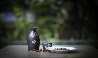 白酒好坏的鉴别方法（白酒的好坏怎么看）