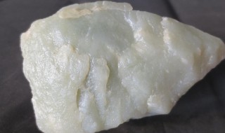 玉石原石鉴定方法 玉石原石鉴定方法视频