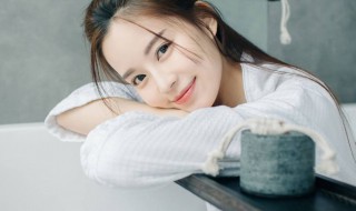 怎样追求自己喜欢的女生（怎样追求自己喜欢的女生句子）