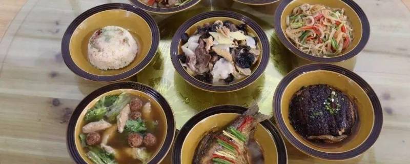 八大碗的由来 八大碗的由来作者是谁