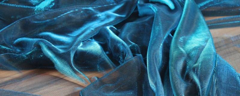 镭射面料衣服怎样清洗（镭射服面料怎么打理）