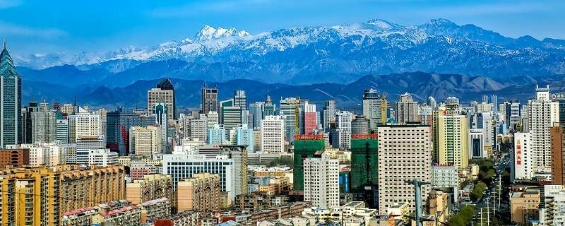 乌鲁木齐属于哪个疆 新疆南北两疆哪个好