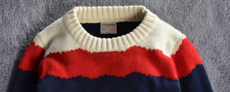 毛衣污渍太久怎样清洗（毛衣污渍太久怎样清洗掉）