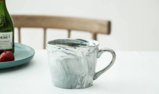 陶瓷杯可以放冰箱吗 陶瓷杯可以放冰箱吗