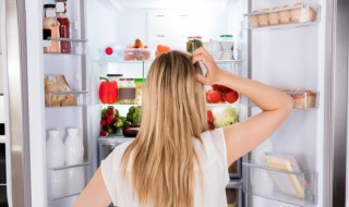 铁罐可以放冰箱吗 铁罐可以放冰箱吗冬天