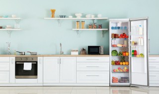 把活鱼放冰箱会死吗（把活鱼放冰箱会死吗为什么）