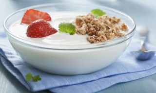 酸奶必须放冰箱吗 酸奶必须放冰箱吗多少度