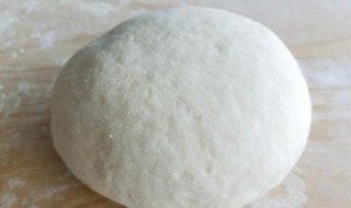 和面什么时候放小苏打（和面时小苏打什么时候放）
